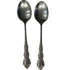 Oneida Heirloom Shelley Serving Spoons  Set Of 2  Cube 8.25”