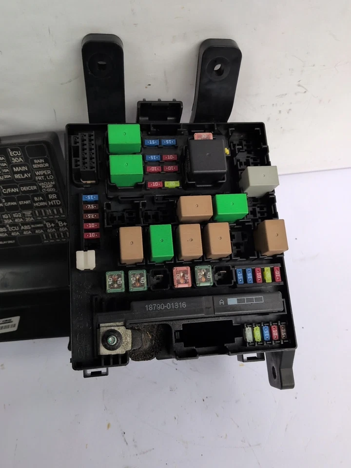 2014 Kia Sportage caixa de fusíveis motor 2.4 fabricante de equipamento original - Imagem 4 de 4