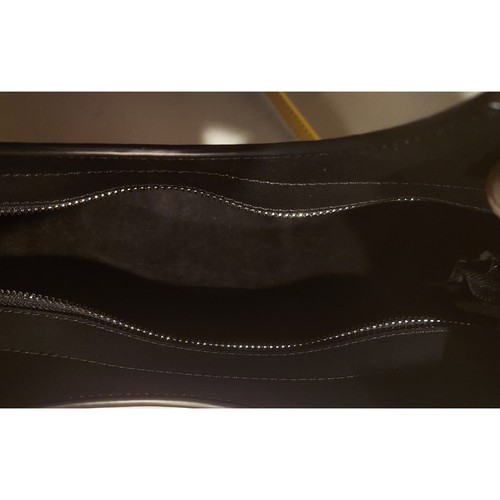 Sassy Jones Womens 100% Genuine Leather Vanessa Tribal Crossbody Handbag - Picture 11 of 13