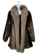 Phantom Sheared Beaver With Indigo Fox Tuxedo Fur Coat