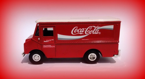 COCA COLA GRUMMAN OLSON ROUTE STAR STEPVAN BANK LOT B ERTL DIECAST SCALE 1/43 - Picture 9 of 12