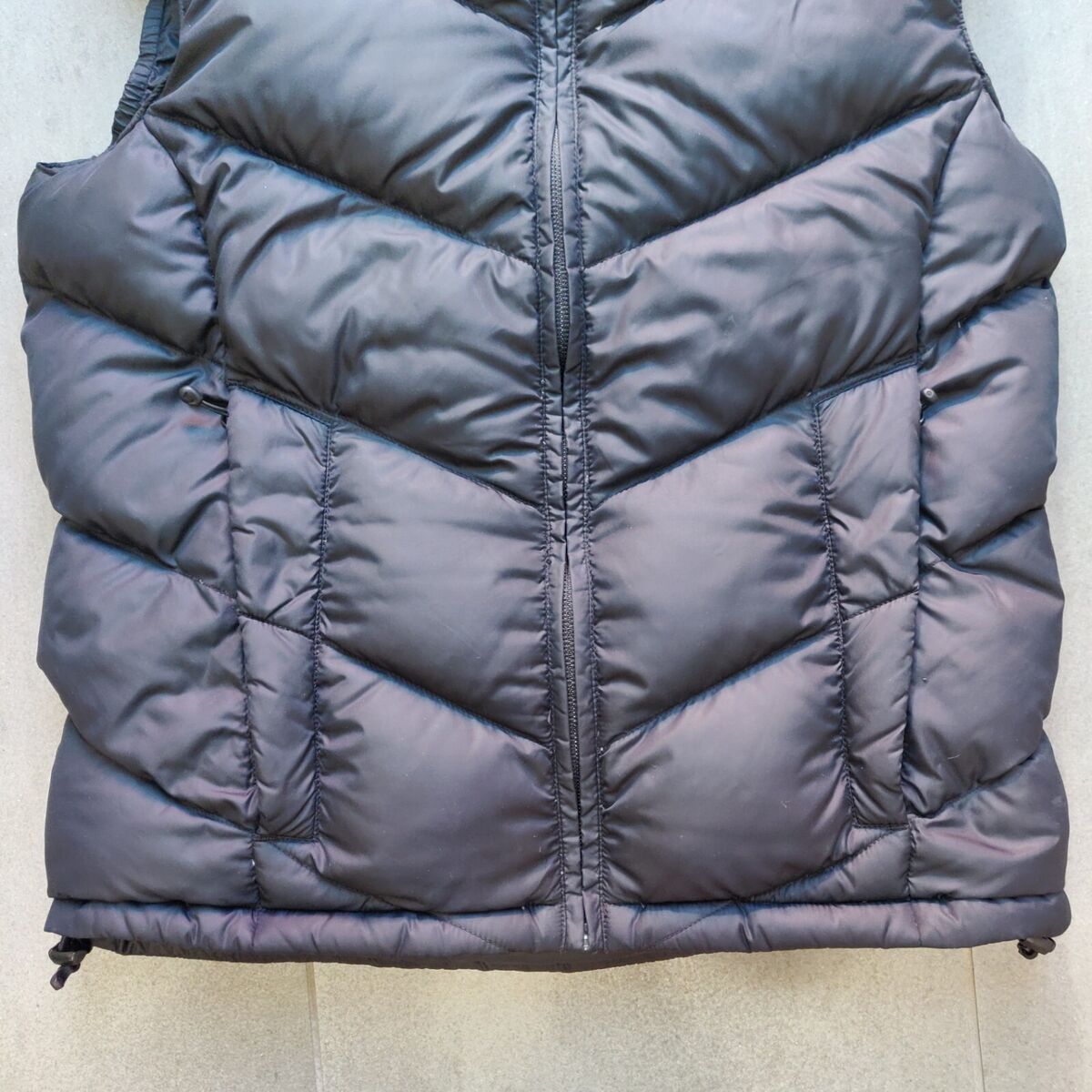 MEC Down Fill Full Zip Black Puffer Vest Size Women s XS Mountain