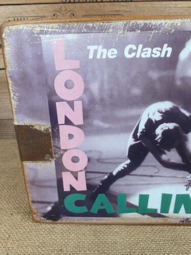 The Clash London Calling Rustic Decorative 7" Vinyl record storage cabinets Box - Picture 11 of 13