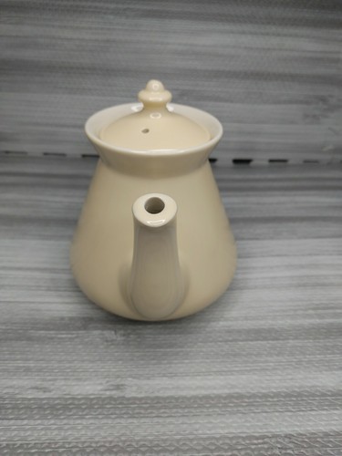 Vintage Hall Philadelphia Style Pale Yellow Cream Teapot and Lid Stoneware EUC - Picture 11 of 12