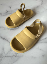 Zara kids 11 lime green open toe unisex sandal minimalist chunky lightweight swi