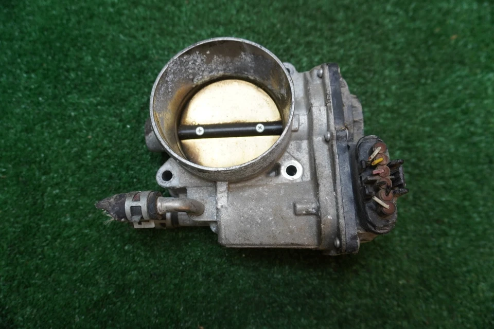 Toyota Sienna 2015 3,5 L carrocería del acelerador OEM 220300P050 Foto 2 de 4