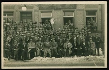 Gross-Zimmern - Gruppenfoto Jahrgang 1908-1909 vor Gastwirtschaft - Foto-AK 14x9