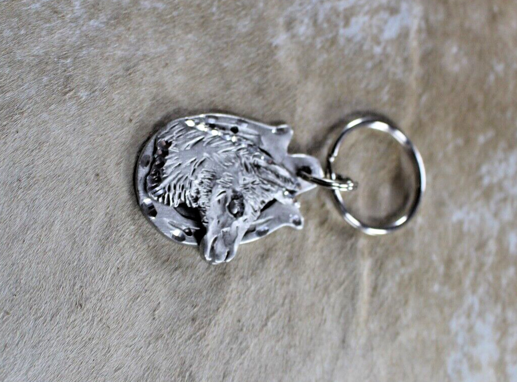 Llama Key Ring 2 x 1.50 in Horseshoe Diamond cut Pewter Handcrafted