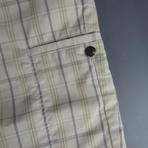 Adidas Golf Shorts Plaid Flat Front Cargo Pockets Beige Mens Size 34 - Picture 3 of 14