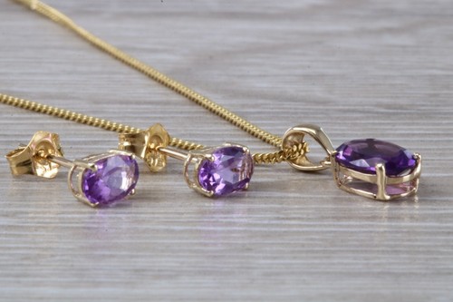 Oval cut Amethyst Earrings and Matching Necklace set in Yellow Gold - Picture 5 of 7