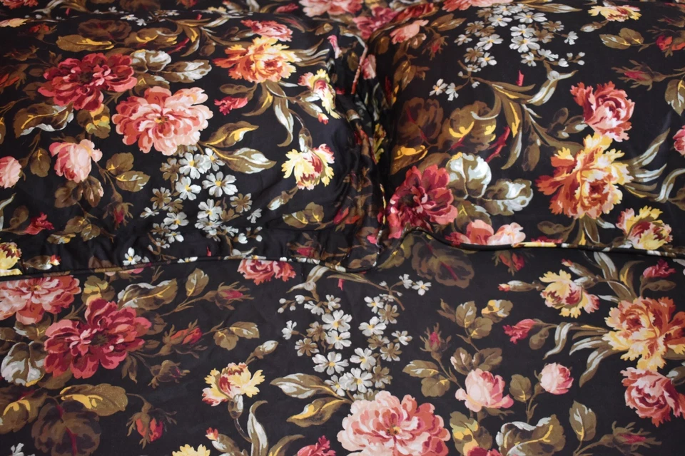 AMERICAN LIVING RALPH LAUREN CARDIFF FLORAL Queen Comforter & 2 Shams  - Image 3 of 4