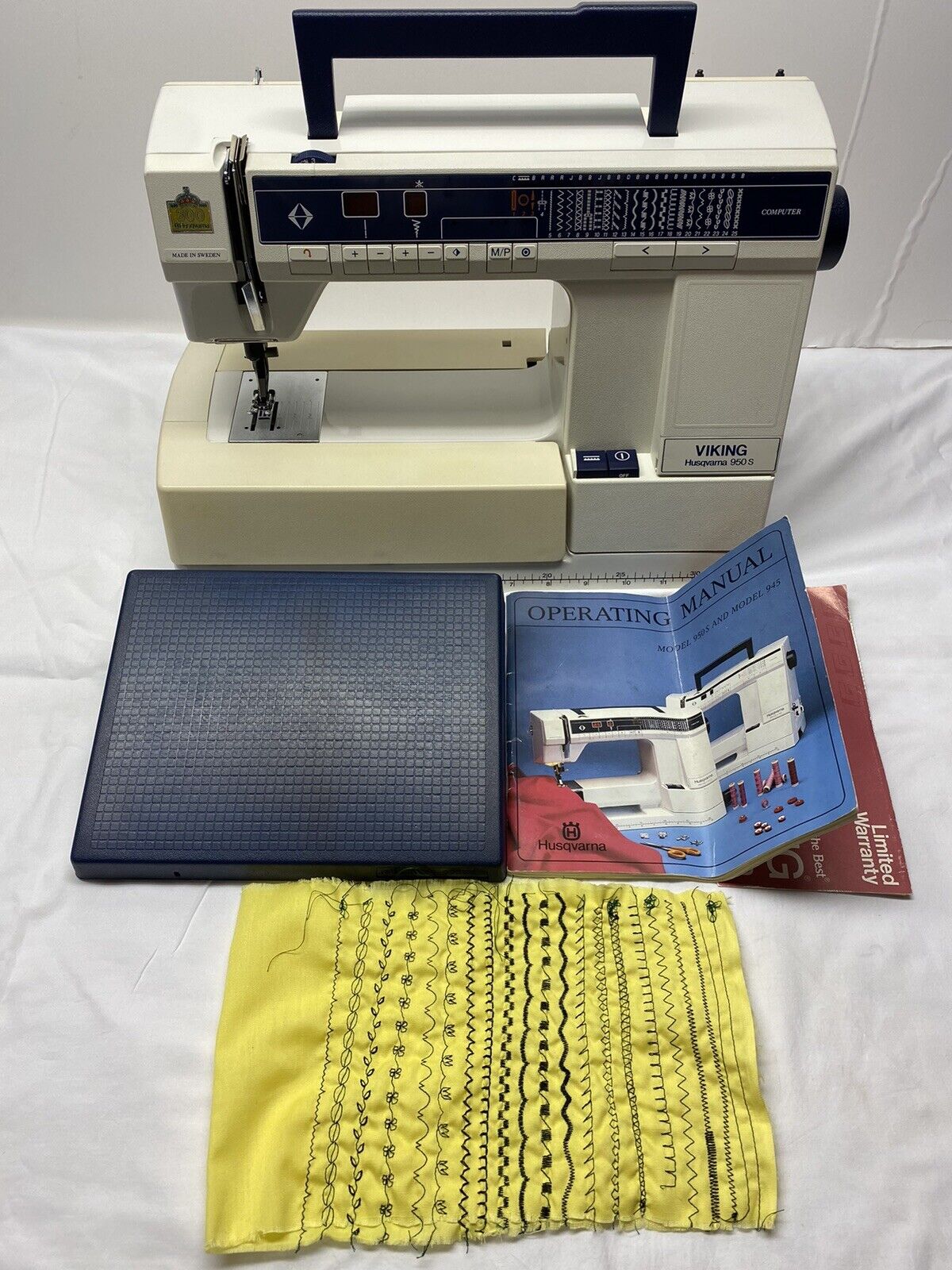 Husqvarna Viking 950S Sewing Machine With Foot Pedal Accessories Manual