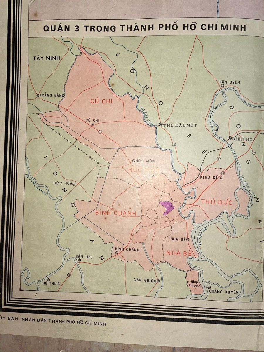 SAIGON (HO CHI MINH CITY) DISTRICT 1976 VERY LARGE VIETNAMESE