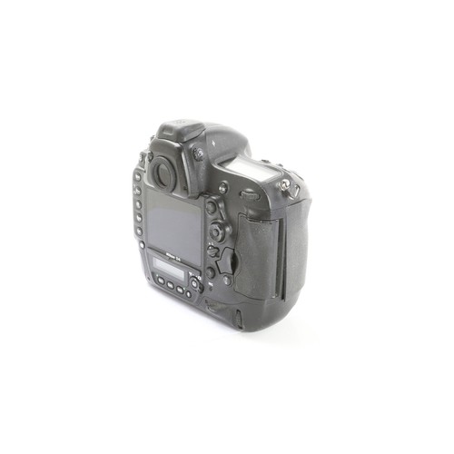 Nikon D4 + 232 K Shutter Count + Very Good (261864) - Picture 5 of 7
