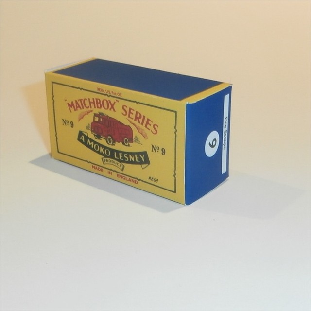 Matchbox Lesney No 9 MERRYWEATHER FIRE ENGINE Repro Empty Box style D Box