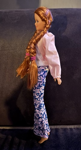 MATTEL BARBIE DOLL RED HAIR WITH BLUE EYES 1995 - Picture 4 of 5