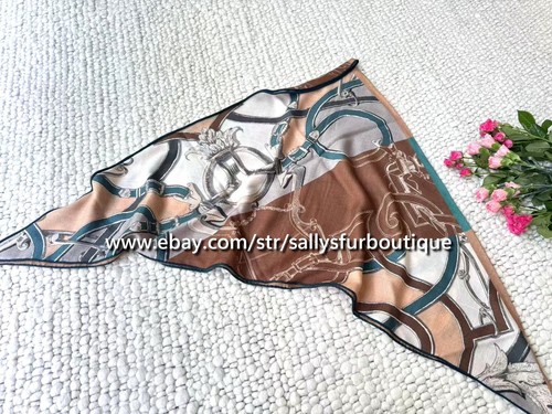 Sallys 70% Cashmere & 30% Silk Large Scarf Belt Print Double Face Triangle Shawl - Picture 7 of 8