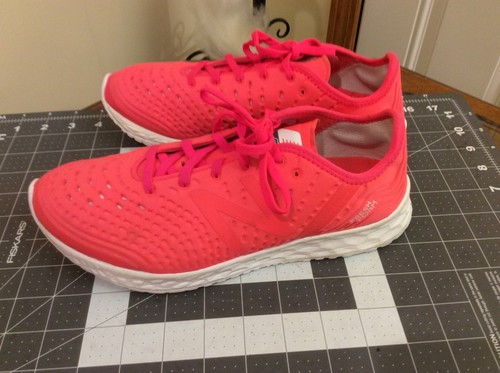 New Balance Women's Fresh Foam Crush V1 Cross Trainer Shoes Vivid Coral Size  9 - Picture 2 of 20