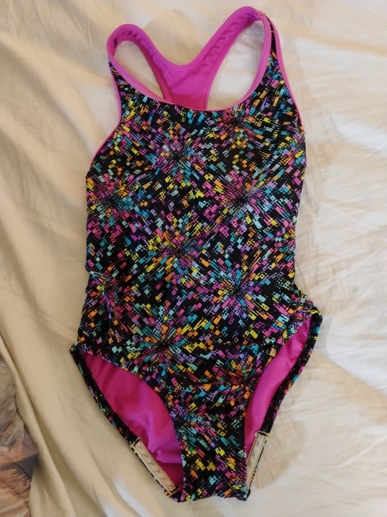 Picture 1 of 3