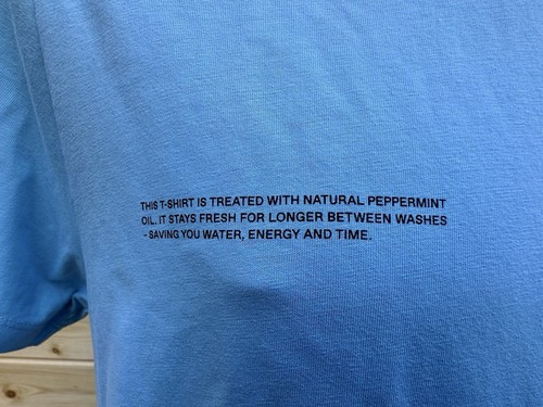 Camiseta Pangaia Hombre Estampado Texto Talla Mediana Algodón Orgánico - Imagen 4 de 9