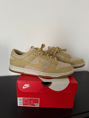 Nike Dunk Low "Rattan / Wheat Grass" - DZ4513-200 (2022) - Picture 1 of 5