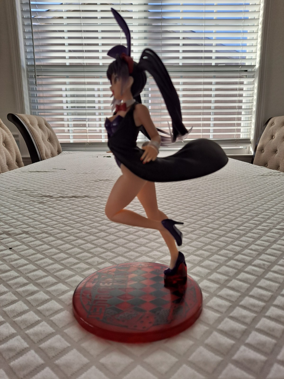 Picture 2 of 4