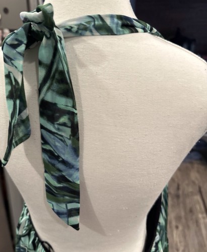 Jennifer Lopez JLO Long Dress 16W Halter Neck Green Tropical Beach Cruise Palms - Picture 13 of 20