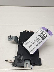 Audi A3 8P 2008-2012 ANTENNE SIGNAL VERSTÄRKER MODUL 8P4035225D