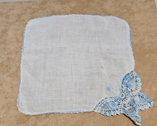 VINTAGE OLD WHITE LINEN HANKIE WITH BLUE CROCHET BUTTERFLY IN CORNER   11" x 11"