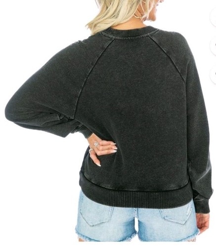 Detroit Lions NFL Women's Gray Oversized Studded Crop Pullover Sweatshirt NWOT - Picture 2 of 7
