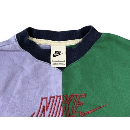 Nike Amplify Blue Ribbon Color Block Sweatshirt Boy size Medium M Crew Neck NAVY - Picture 7 of 8