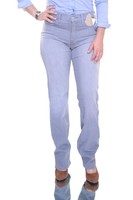 Levi's Women's Straight-leg Jeans Size 29 on sale Levi's Women's Straight-leg Jeans Size 29 on sale