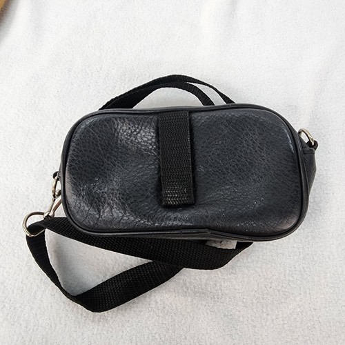 Vintage Black RYKA 6"x3" Small Camera Case Bag Strap 2 Compartments - Picture 3 of 9