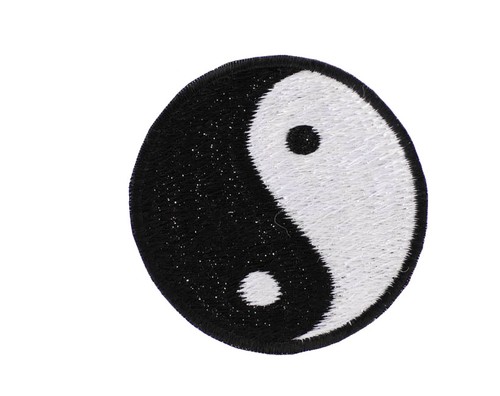 Embroidered Badge Yin Yang - Buddhism - Hand Made Crafts from Nepal - AF-B5