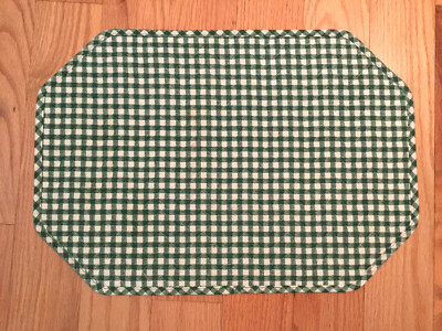 Table mats, quilted, green and white, polyester, 12 x 17 inches, new