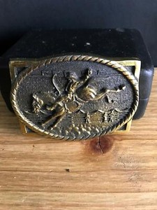 70s belt buckle
