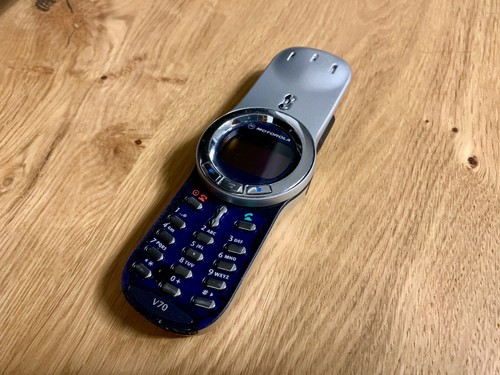 Motorola V70 (Neu) Aluminium Silber ohne Simlock Original verpackt - Bild 5 von 10
