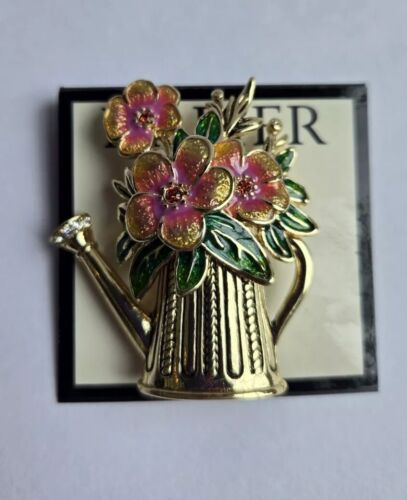 Napier Brooch Pin Watering Can Flowers Gardener Gold Tone Rhinestone Enamel NEW - Picture 3 of 14