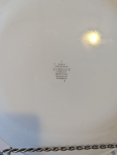 Corelle Corning Country Cottage 10 1/4" Dinner Plate EUC - Picture 3 of 4
