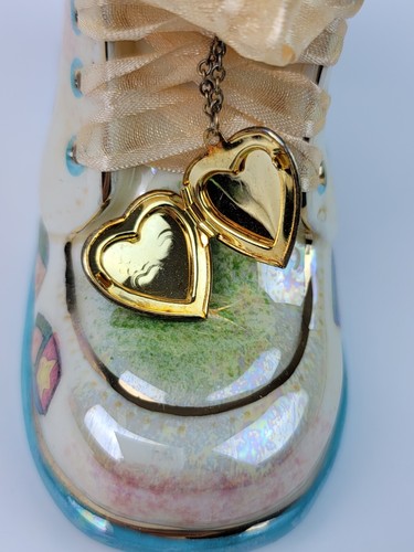 New Cast Art 2002 Baby Steps Jack In The Box #23314 Ceramic Baby Shoe Glazed - Imagen 6 de 12