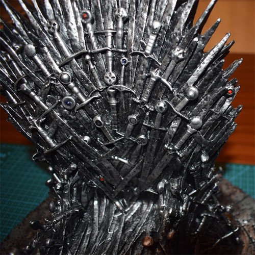 Game Of Thrones Painted Statue Limited Custom Throne 1/6 Scale New In Stock - Picture 6 of 6