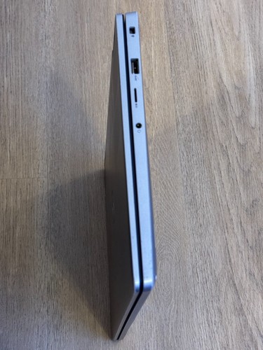 Laptop Dell Convertible 2 en 1 Latitude 3310 13.3" 16GB RAM 256GB SSD Grado A - Imagen 10 de 12