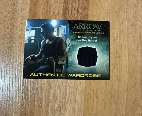 Arrow Cryptozoic Colton Haynes Roy Harper Wardrobe Card Season 2 M09 - Picture 1 of 2