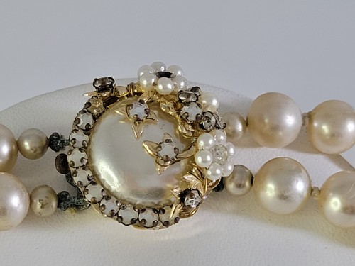 Vintage Signed JAPAN Pearl Knot 2 Strand Necklace Rhinestone Clasp RETRO 8.5mm - Picture 3 of 11