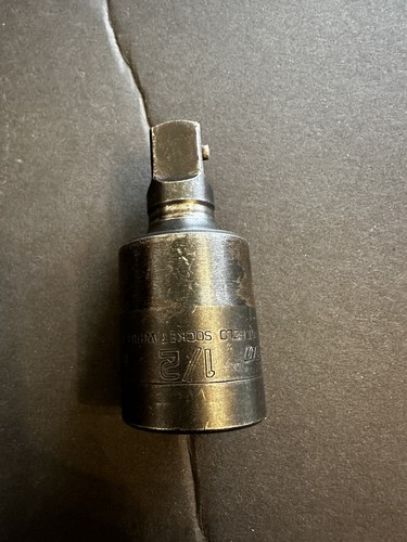 SNAP-ON TOOLS IP80D 1/2" DRIVE IMPACT SWIVEL UNIVERSAL WITH LOCKING PIN - Picture 1 of 3