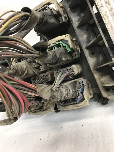 03 DODGE RAM FRONT BODY FUSEBOX Multifunction Module TIPM P56049680AC A - Picture 13 of 19