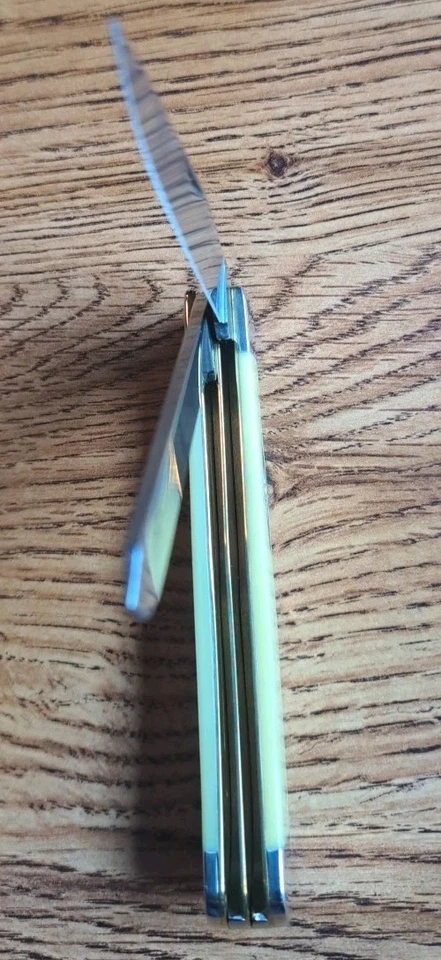 Case 3254CS xx USA Trapper Knife Yellow Delrin Handle Carbon Steel Unused - Image 3 of 4