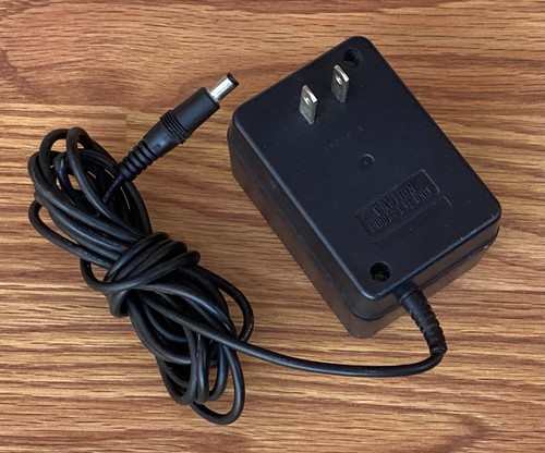 Official OEM Nintendo NES Japan Power Adapter NES-002 9V AC, 1.3A Working - Picture 2 of 2