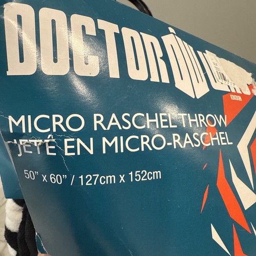 NOS Licensed Doctor Who 50"x 60" Fleece Blanket TIME RELATIVE DIMENSION IN SPACE - Picture 5 of 6
