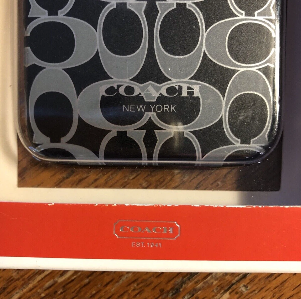 Nova Capa Snap On Coach Preta e Prata Logotipo iPhone 5 5S Nova Com Etiqueta - Imagem 2 de 4